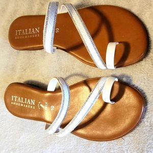 Women's 10 Genuine Italian Leather Sandal Worn once for beach wedding